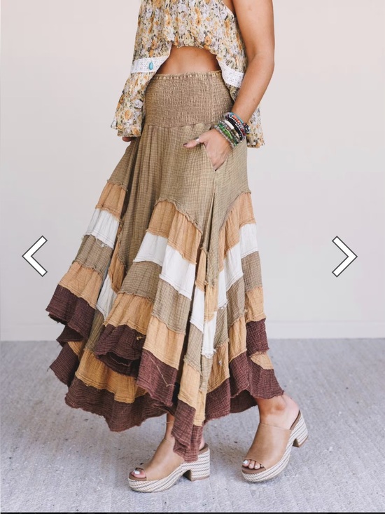Oli & Hali Dresses & Skirts - Oli & Hali Smocked Ruffle Tiered Maxi Skirt NWOT
